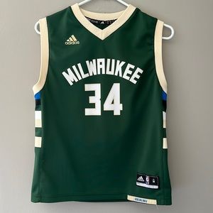Kids Giannis Jersey - like new!